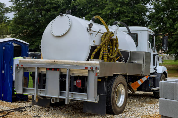 Best Portable restroom trailer rental  in Huntersville, NC